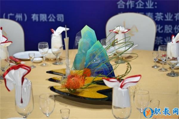 图片 9 图片 9